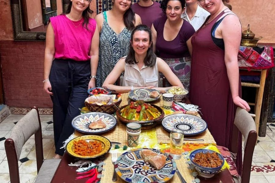 Cours de cuisine marocaine avec une famille locale